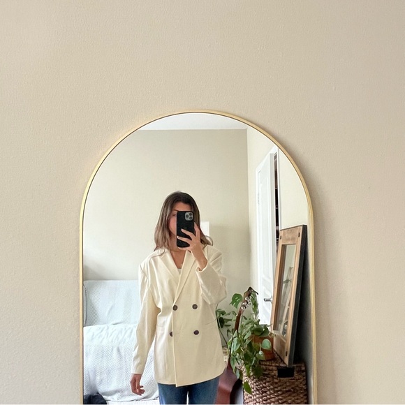 Zeynep Arcay Oversized Blazer - Picture 2 of 7